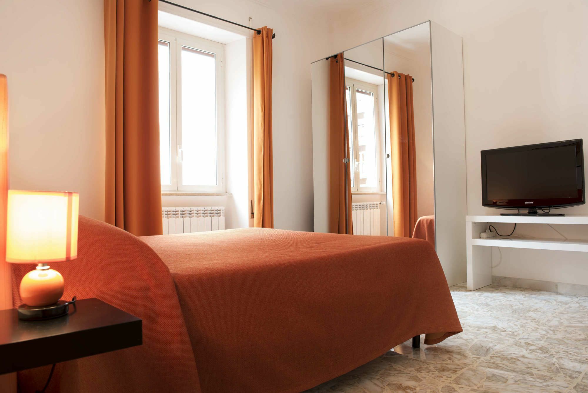 Michelangelo Apartment Civitavecchia Exteriér fotografie